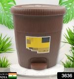 Homeware Dustbin Clean Mini Small Size Plastic Pedal Dustbin Used For Kitchen Office Car