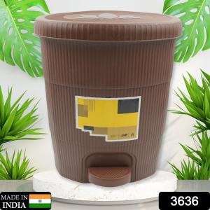 Homeware Dustbin Clean Mini Small Size Plastic Pedal Dustbin Used For Kitchen Office Car