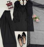 Beautiful Perfect For Festive Wear Parties & Special Occasions
