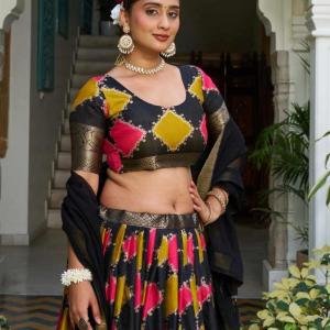 New Textured Party Wear Lehenga