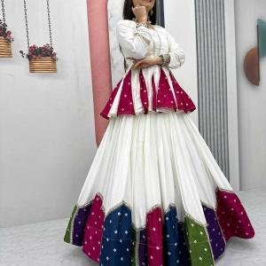 New Navratri Special Kediyu Lehenga