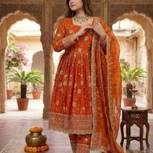 Beautiful Designer Party Wear Gown