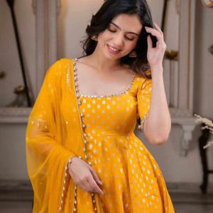 New Premium Elegance Gown
