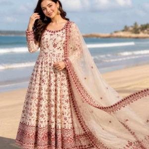New Premium Elegant Crafted For Comfort Gown