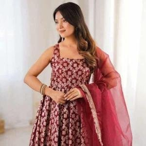 New Premium Elegance Gown