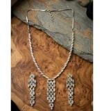 Women's Brass Silver Plated Necklace set (Silver)